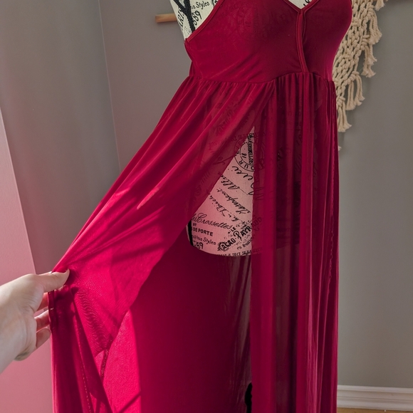 Maxi Chemise Nightgown Slip Medium Beautiful Deep Red 🍒 - Picture 2 of 4